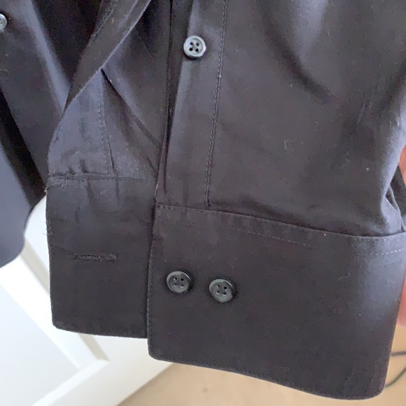 Van Heusen Poplin Fitted Men’s Dress Shirt - Picture 4 of 6